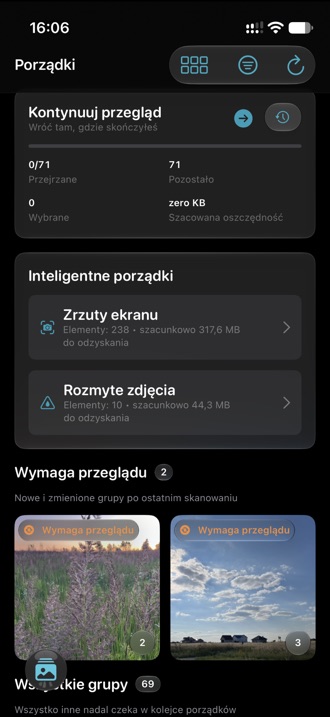Karta porządkowania z grupami podobnych zdjęć i oznaczeniami przeglądu.